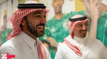 وزير الرياضة يشعل حماس نجوم الأخضر باحتفال خاص بعد الفوز على إندونيسيا